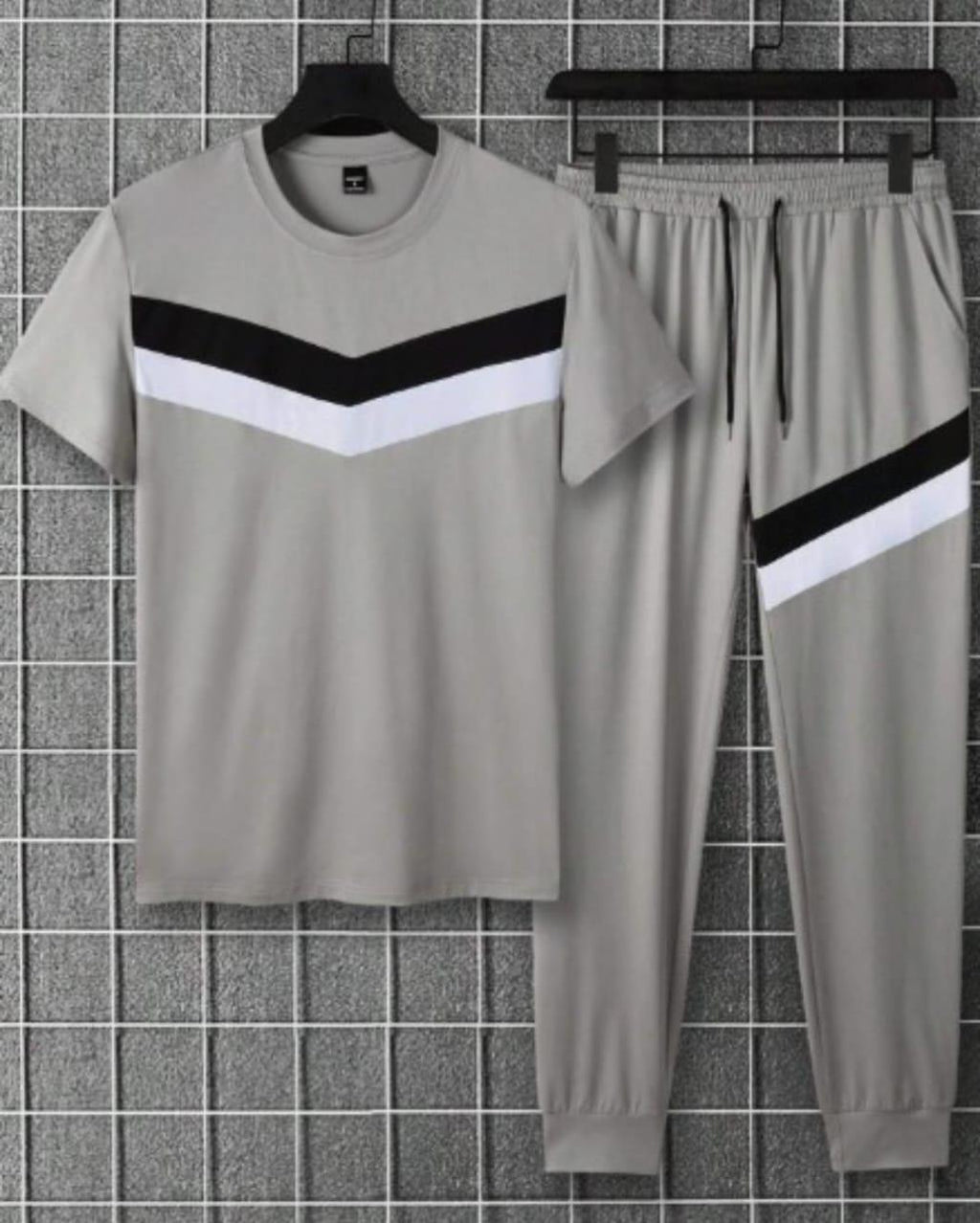 Men's Summer Casual Slim Fit 2-Piece Round Neck Chevron Tracksuit Set